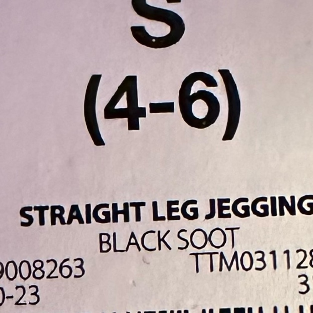 Maternity Blue Jeans Jeggings, Straight Leg Jeggings, 27” Inseam, Size (4-6) - Picture 9 of 11